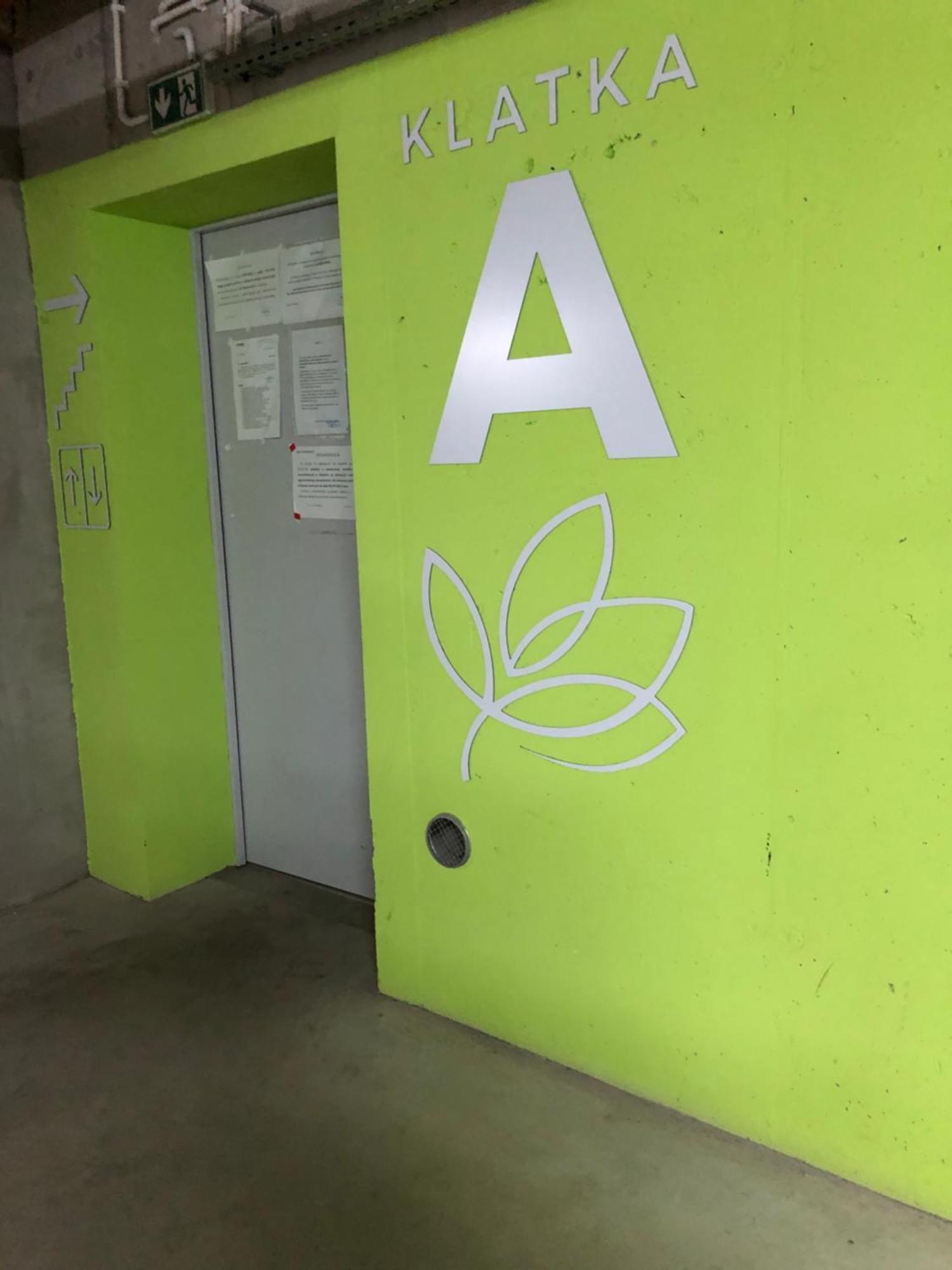 Komfortowe Apartamenty Kielce Klonowa ,Ogrodek, Garaz Podziemny, Samodzielne Wejscie Na Kod 24H Buitenkant foto