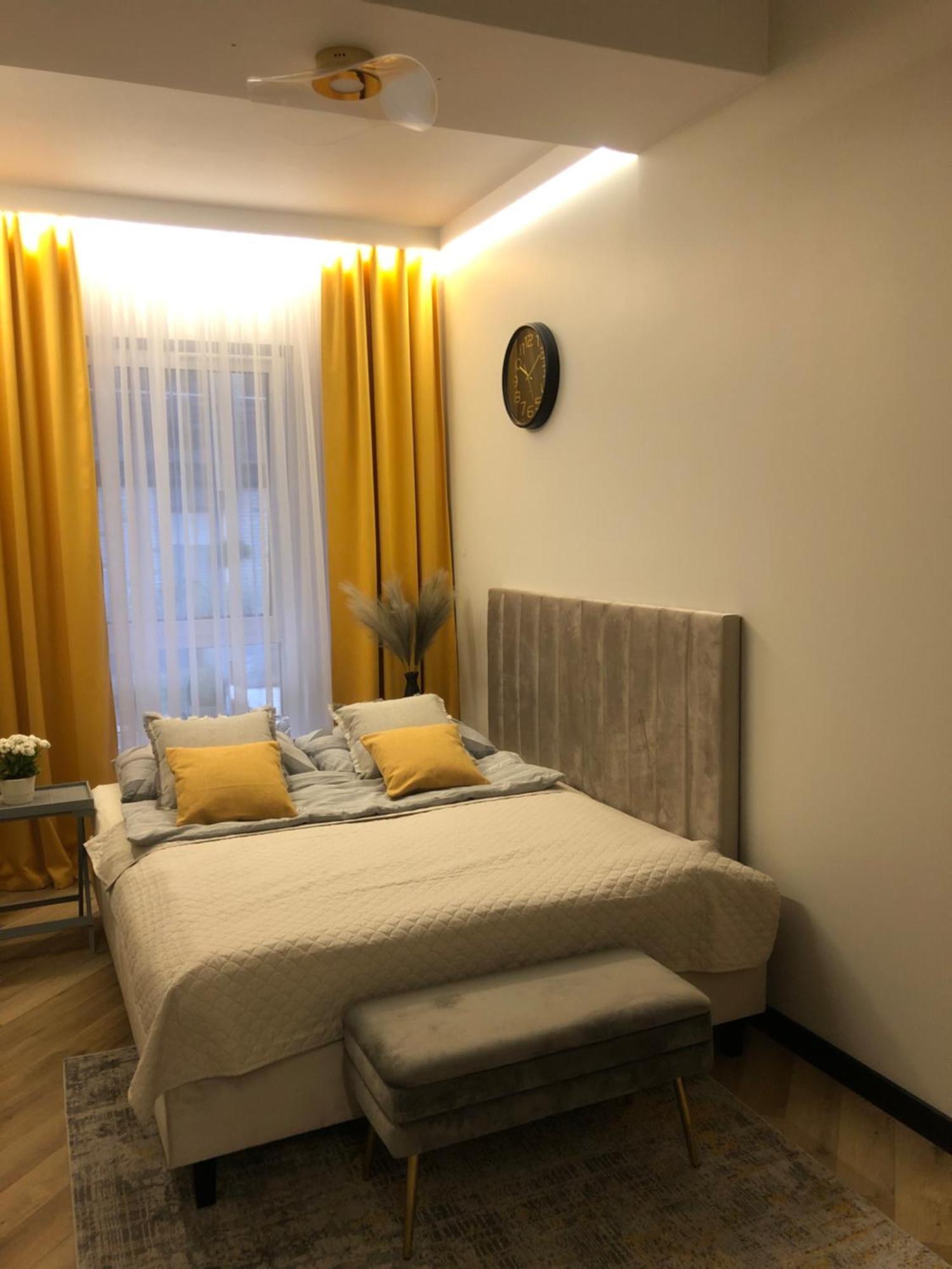 Komfortowe Apartamenty Kielce Klonowa ,Ogrodek, Garaz Podziemny, Samodzielne Wejscie Na Kod 24H Buitenkant foto