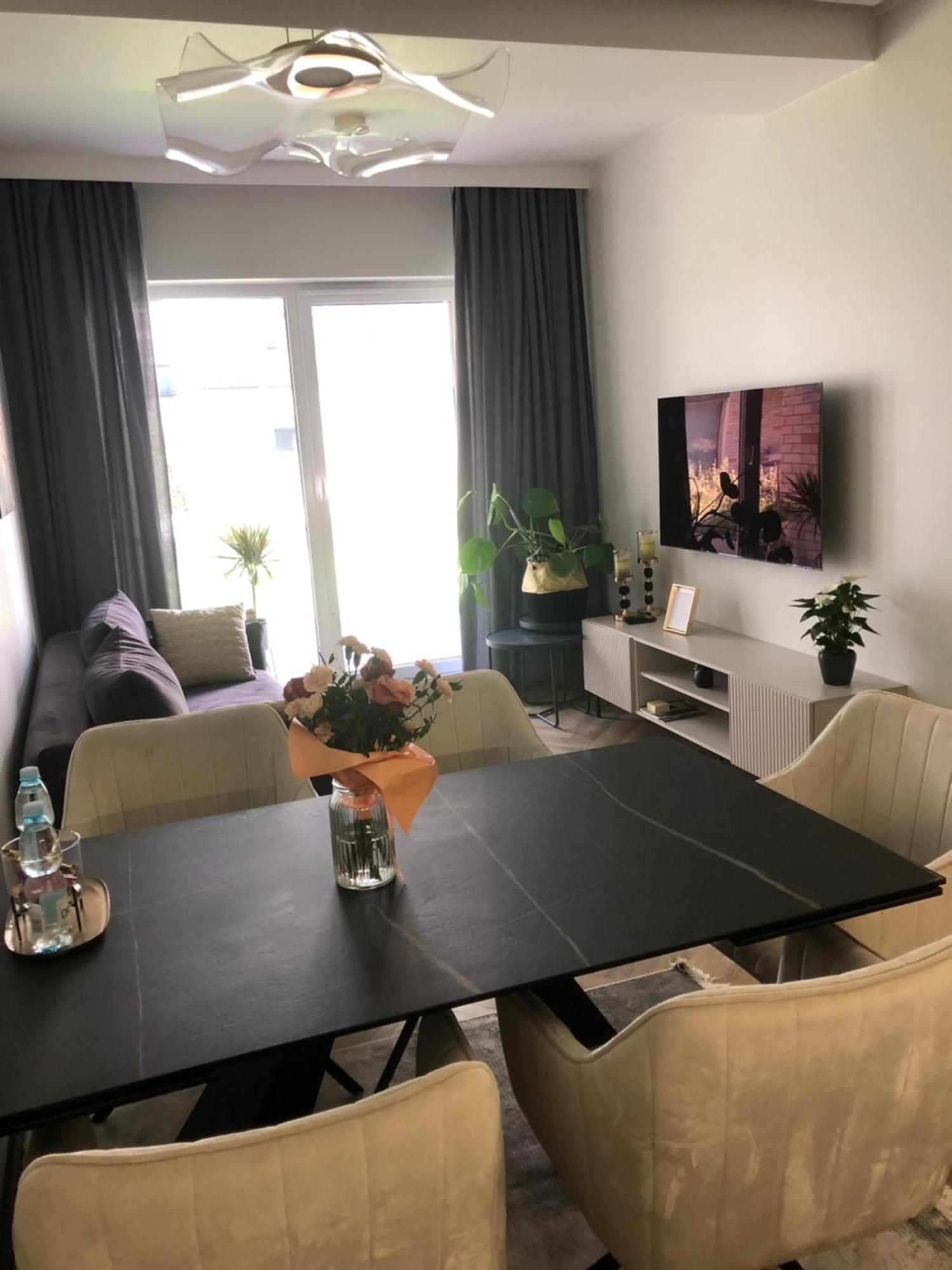 Komfortowe Apartamenty Kielce Klonowa ,Ogrodek, Garaz Podziemny, Samodzielne Wejscie Na Kod 24H Buitenkant foto